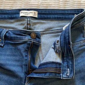 Abercrombie Jean Legging